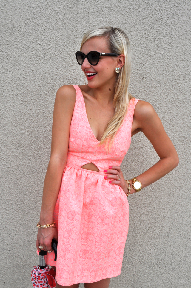6-birthday-dress-pink-umbrella-girly-fashion-outfit-blog-blogger-vandi-fair-lauren-vandiver