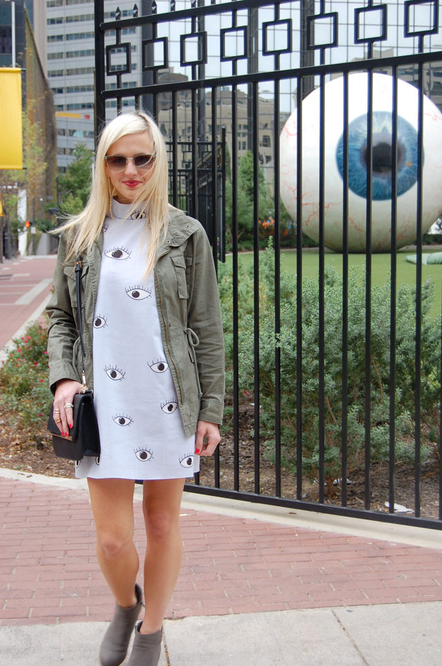 eye-dress-grey-booties-blogger-outfit