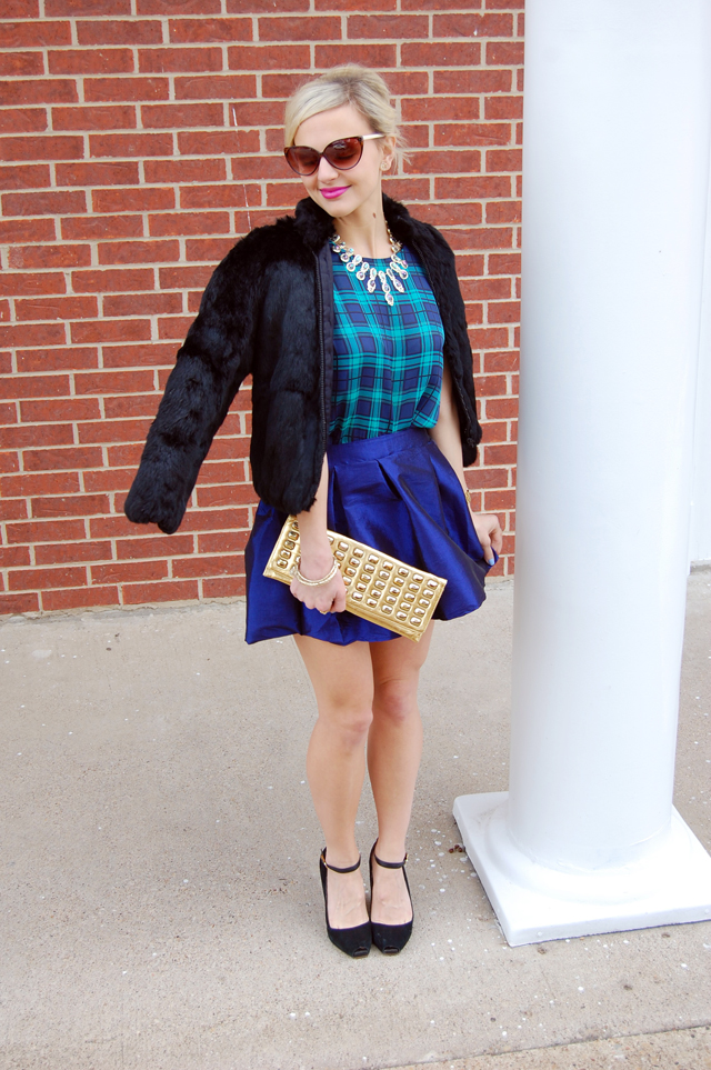 fur-plaid-tulle-outfit