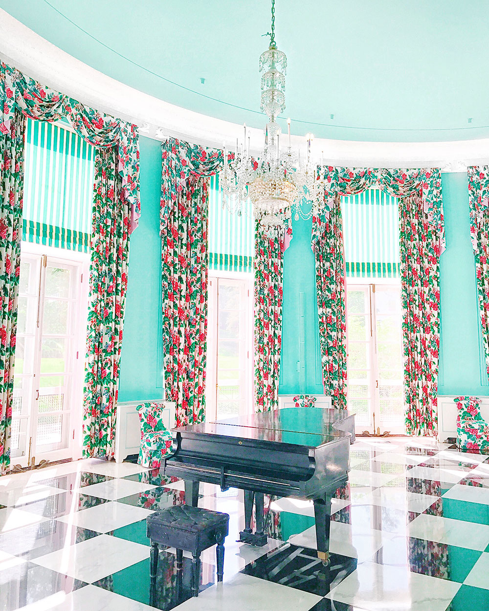 the greenbrier resort pictures