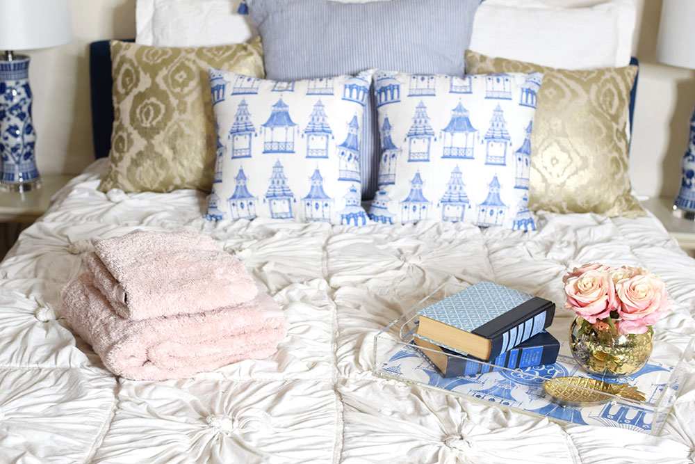blue and white bedding