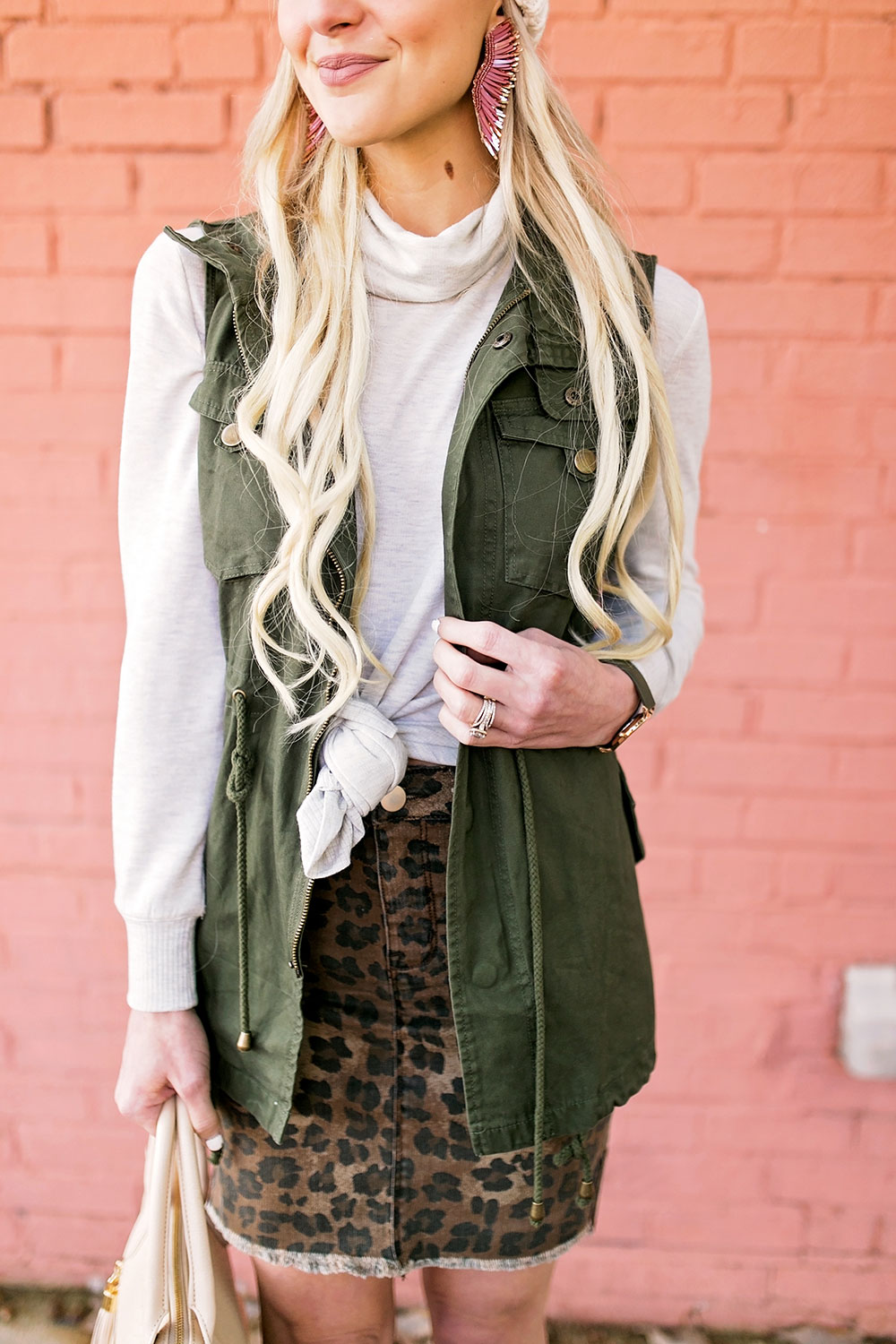 green military vest outfit 