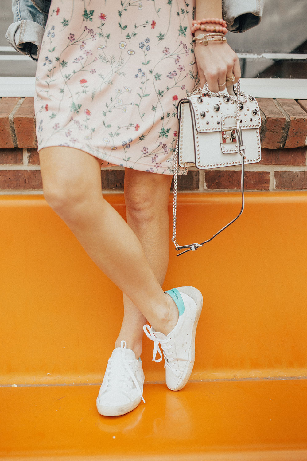 sneakers dress outfit
