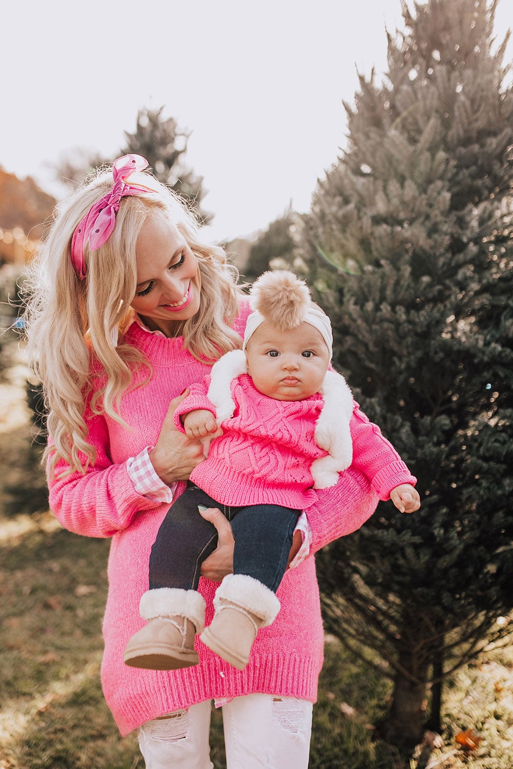 family photo ideas - mommy and me photography tips and outfit idreas - matching pink sweaters