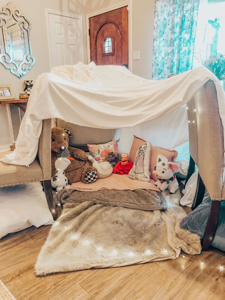 toddler activities to do at home - indoor activity - build a fort