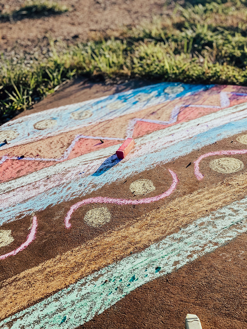 sidewalk chalk art - kids outdoor activities